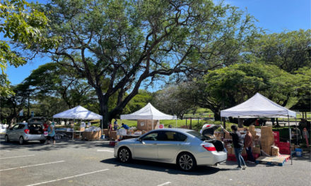 KapCC, Hawai’i Foodbank Distribute Food to 200 Students